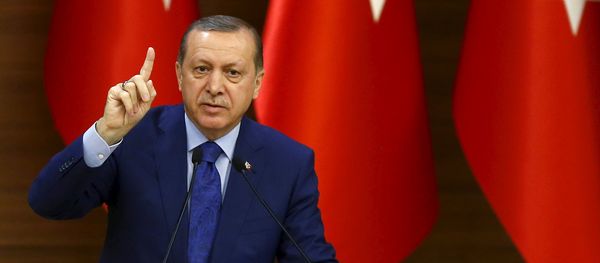 Turkish President Tayyip Erdogan makes a speech during his meeting with mukhtars at the Presidential Palace in Ankara, Turkey, March 16, 2016 Turkish President Tayyip Erdogan makes a speech during his meeting with mukhtars at the Presidential Palace in Ankara, Turkey, March 16, 2016 - Sputnik International