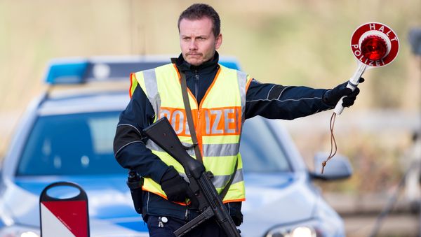 German police control cars (File) - Sputnik International