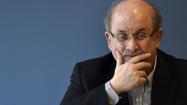 Salman Rushdie - Sputnik International