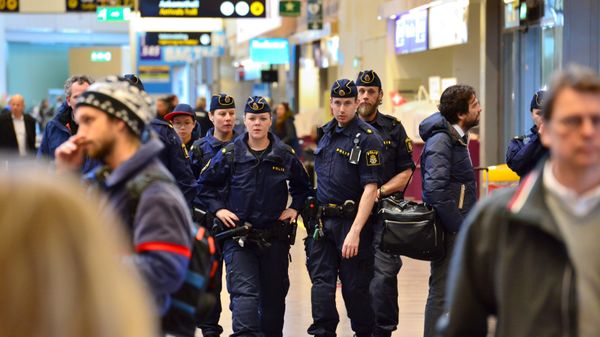 Swedish policemen patrol the Arlanda airport outside Stockholm, Sweden March 22, 2016. Swedish policemen patrol the Arlanda airport outside Stockholm, Sweden March 22, 2016. - Sputnik International