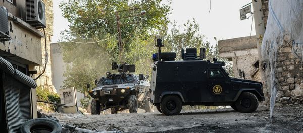 Turkish police vehicles patroling the streets the Silvan (file photo) - Sputnik International