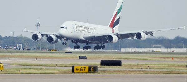 Emirates’ inaugural A380 flight to Dallas Fort/Worth International Airport touches down at Dallas-Fort Worth International Airport in Texas. (File) Emirates’ inaugural A380 flight to Dallas Fort/Worth International Airport touches down at Dallas-Fort Worth International Airport in Texas. (File) - Sputnik International