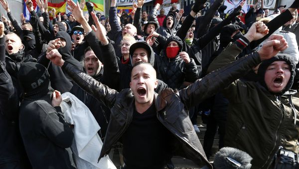 Right-wing demonstrators protest against terrorism in front of the old stock exchange in Brussels, Belgium - Sputnik International