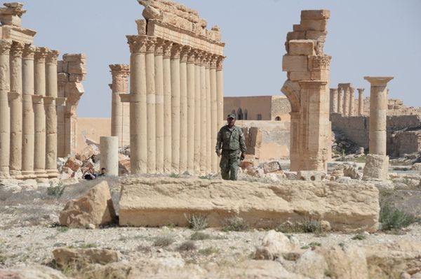 A destroyed historic site in Palmyra A destroyed historic site in Palmyra - Sputnik International