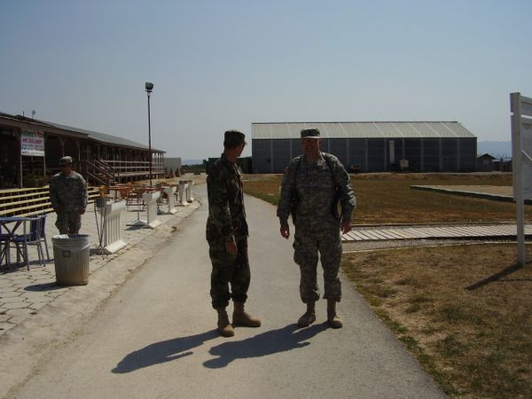 US military personnel at Camp Bondsteel US military personnel at Camp Bondsteel - Sputnik International