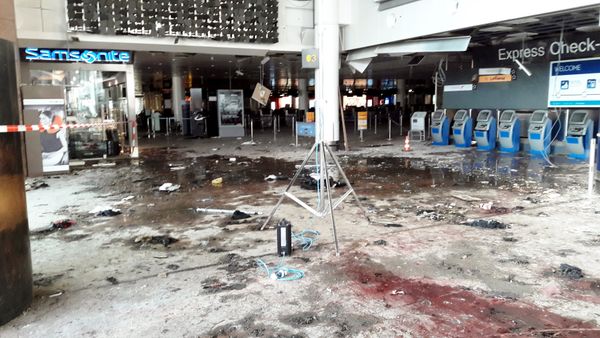 Damage is seen inside the departure terminal following the March 22, 2016 bombing at Zaventem Airport, in these undated photos made available to Reuters by the Belgian newspaper Het Nieuwsblad, in Brussels, Belgium, March 29, 2016. - Sputnik International
