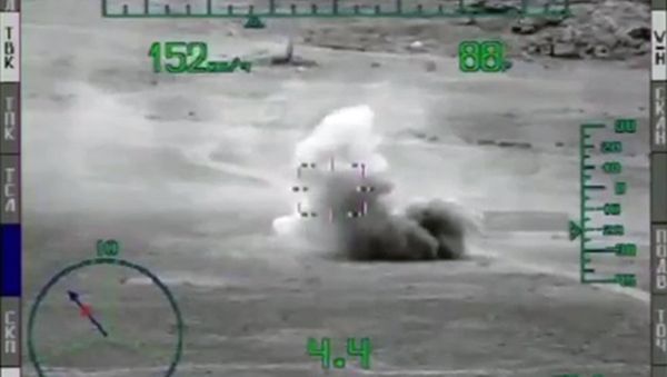 The Russian Defense Ministry has published unique footage of Daesh targets in Palmyra being destroyed by a Russian Aerospace Forces unit - Sputnik International