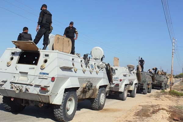 Egyptian security forces stand by their Armoured Personell Carriers ahead of a military operation in the northern Sinai peninsula (File) - Sputnik International