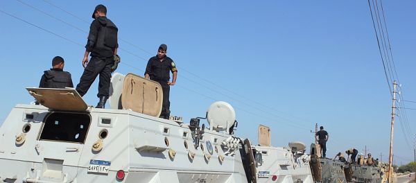 Egyptian security forces stand by their Armoured Personell Carriers ahead of a military operation in the northern Sinai peninsula (File) Egyptian security forces stand by their Armoured Personell Carriers ahead of a military operation in the northern Sinai peninsula (File) - Sputnik International