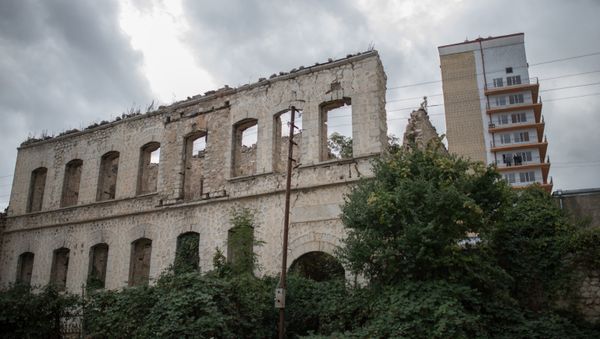 Houses destroyed during the war in the town of Shusha in the self-proclaimed Nagorno-Karabakh Republic - Sputnik International
