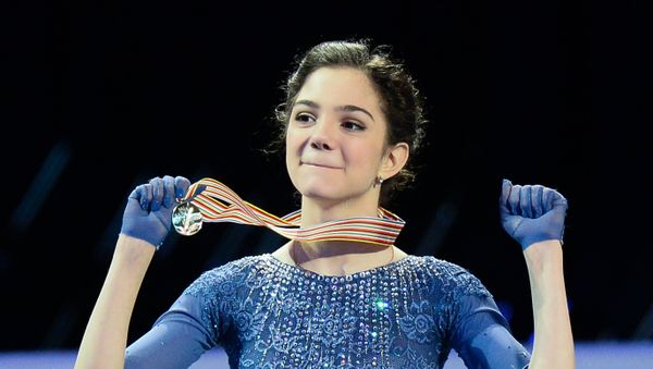 Gold medalist Evgenia Medvedeva of Russia - Sputnik International