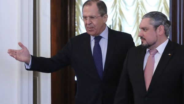 Russian Foreign Minister Sergei Lavrov meets with his Moldovan counterpart Andrei Galbur - Sputnik International