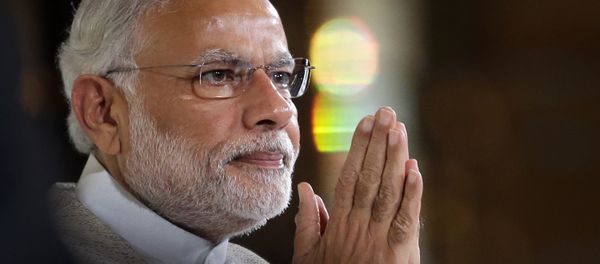 Indian Prime Minister Narendra Modi greets the audience as he prepares to deliver the 37th Singapore Lecture Monday, Nov. 23, 2015 Indian Prime Minister Narendra Modi greets the audience as he prepares to deliver the 37th Singapore Lecture Monday, Nov. 23, 2015 - Sputnik International