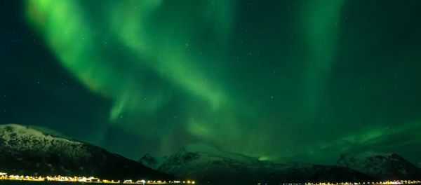 Emerge of the Northern Lights Emerge of the Northern Lights - Sputnik International
