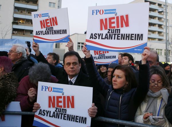 Protesters hold up banners reading No refugee home during a demonstration by the Austrian Freedom Party (FPOe) in Vienna, Austria, March 14, 2016. Protesters hold up banners reading No refugee home during a demonstration by the Austrian Freedom Party (FPOe) in Vienna, Austria, March 14, 2016. - Sputnik International