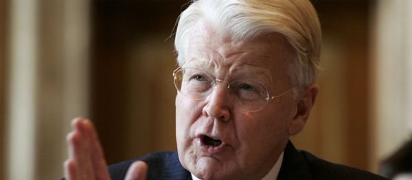 Iceland's President Olafur Ragnar Grimsson Iceland's President Olafur Ragnar Grimsson - Sputnik International