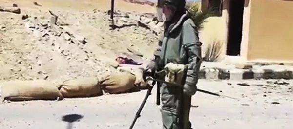 Experts from Russia's International Mine Action Center in Syria Experts from Russia's International Mine Action Center in Syria - Sputnik International