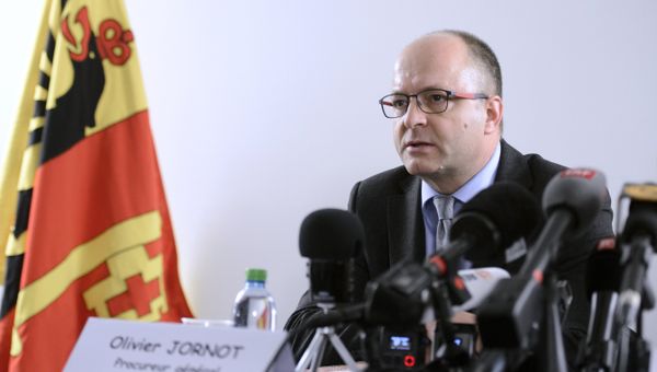 Geneva's attorney general Olivier Jornot speaks during a press conference on December 12, 2015 in Geneva - Sputnik International