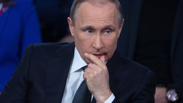 President Vladimir Putin attends Russian Popular Front's media forum, Truth and Justice President Vladimir Putin attends Russian Popular Front's media forum, Truth and Justice - Sputnik International
