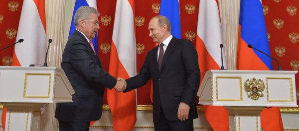 Russian President Vladimir Putin meeting with Austrian President Heinz Fischer, Wednesday April 6, 2016. Russian President Vladimir Putin meeting with Austrian President Heinz Fischer, Wednesday April 6, 2016. - Sputnik International