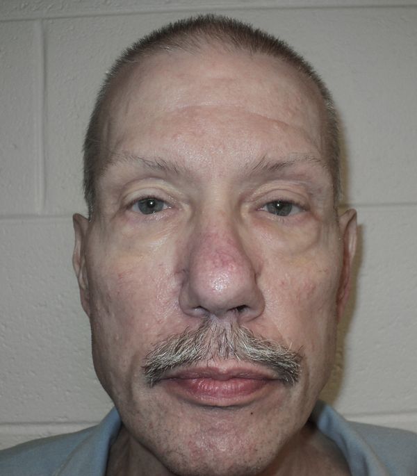 This April 30, 2013 photo provided by the Virginia Department of Corrections shows Keith Allen Haward, convicted in 1982 of rape and murder in Newport News and serving a life sentence - Sputnik International