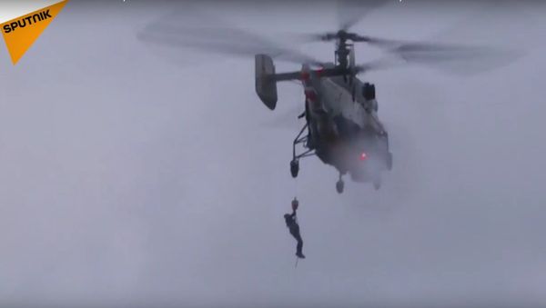 Russian Submariners Get Trained for Rescue Operations - Sputnik International