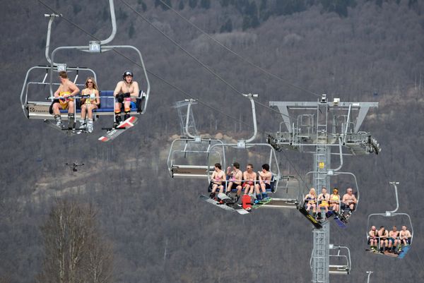 Participants of bikini downhill skiing at the BoogelWoogel festival on the slope of the Roza Khutor alpine resort in Sochi National Park. The event aims to set a Guinness world record - Sputnik International