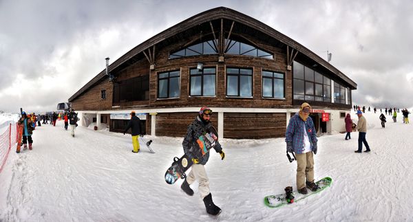 Tourists on the Rosa Peak terminal station in Sochi. Tourists on the Rosa Peak terminal station in Sochi. - Sputnik International