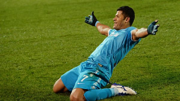 Zenit's player celebrates a goal. - Sputnik International