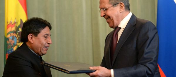 Russian Foreign Minister Sergei Lavrov (right) and Foreign Minister of the Plurinational State of Bolivia David Chokeuanki during the ceremony of signing joint documents in Moscow - Sputnik International
