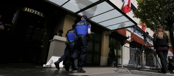 Geneva police patrol in front of the hotel where the High Negotiations Committee (HNC) stays ahead of the start of a new round of Syria Peace talks at the United Nations in Geneva, Switzerland Geneva police patrol in front of the hotel where the High Negotiations Committee (HNC) stays ahead of the start of a new round of Syria Peace talks at the United Nations in Geneva, Switzerland - Sputnik International