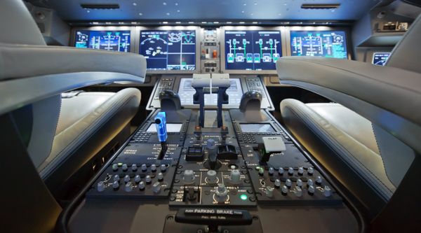 The MC-21's cockpit. - Sputnik International
