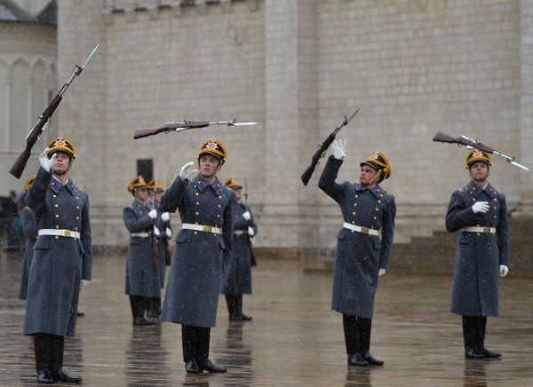 The precision rifle drilling portion of the ceremony. The precision rifle drilling portion of the ceremony. - Sputnik International