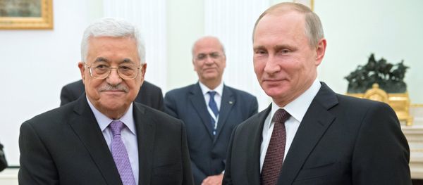 Russian President Vladimir Putin, right, and Palestinian Authority President Mahmoud Abbas during a meeting in the Kremlin Russian President Vladimir Putin, right, and Palestinian Authority President Mahmoud Abbas during a meeting in the Kremlin - Sputnik International