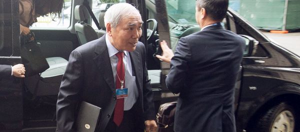 China's Special Envoy for Syria Xie Xiaoyan (L) arrives for a meeting with U.N. Special Envoy for Syria Staffan de Mistura on the sidelines of Syrian peace talks at the United Nations in Geneva, Switzerland, April 18, 2016. China's Special Envoy for Syria Xie Xiaoyan (L) arrives for a meeting with U.N. Special Envoy for Syria Staffan de Mistura on the sidelines of Syrian peace talks at the United Nations in Geneva, Switzerland, April 18, 2016. - Sputnik International