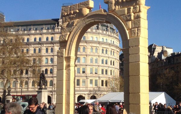 Palmyra's Arch of Triumph recreated in London’s Trafalgar Square. Palmyra's Arch of Triumph recreated in London’s Trafalgar Square. - Sputnik International