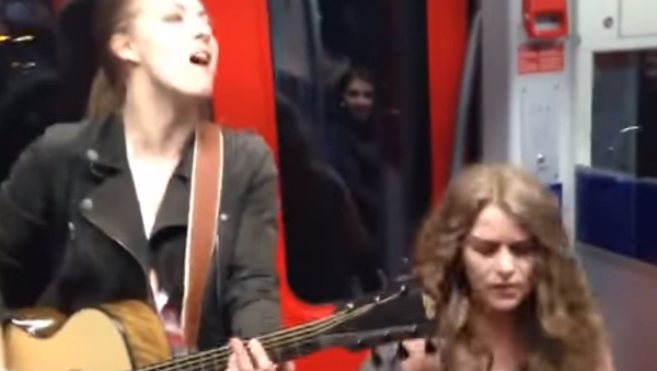 Prince Inspired Subway Jam Session - Sputnik International