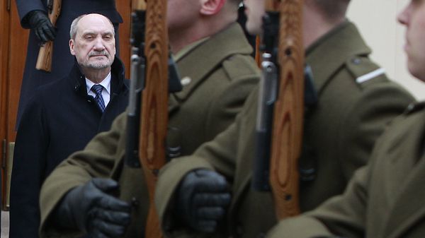 Poland’s Defense Minister Antoni Macierewicz attends a meeting with his Latvian counterpart, Raimonds Bergmanis, in Warsaw, Poland, Monday, March 14, 2016 Poland’s Defense Minister Antoni Macierewicz attends a meeting with his Latvian counterpart, Raimonds Bergmanis, in Warsaw, Poland, Monday, March 14, 2016 - Sputnik International