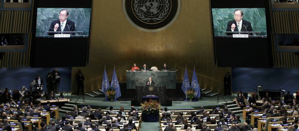 Ban Ki-moon, Secretary-General of the United Nations, delivers his opening remarks at the Paris Agreement signing ceremony on climate change at the United Nations Headquarters in Manhattan, New York, U.S., April 22, 2016 Ban Ki-moon, Secretary-General of the United Nations, delivers his opening remarks at the Paris Agreement signing ceremony on climate change at the United Nations Headquarters in Manhattan, New York, U.S., April 22, 2016 - Sputnik International
