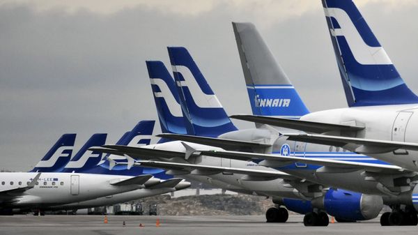 Passenger planes of the Finnish national airline company Finnair stand on the tarmac at Helsinki international airport, Helsinki, Finland - Sputnik International