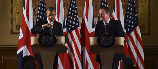 US President Barack Obama (L) talks during a press conference with Britain's Prime Minister David Cameron (R) at the Foreign and Commonwealth Office in central London on April, 22, 2016 following a meeting at Downing Street US President Barack Obama (L) talks during a press conference with Britain's Prime Minister David Cameron (R) at the Foreign and Commonwealth Office in central London on April, 22, 2016 following a meeting at Downing Street - Sputnik International