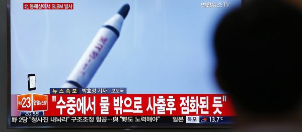 A man watches a TV news program showing a file footage of a missile launch conducted by North Korea, at the Seoul Train Station in Seoul, South Korea, Saturday, April 23, 2016 - Sputnik International