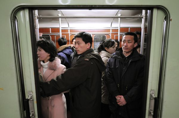 North Korean commuters wait to depart a station on the city metro line in the North Korea capital, Pyongyang (File) North Korean commuters wait to depart a station on the city metro line in the North Korea capital, Pyongyang (File) - Sputnik International