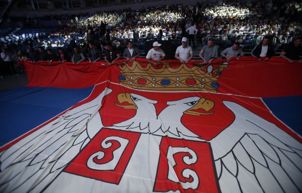 Serbian Progressive Party supporters hold Serbian flag during a pre-election rally in Belgrade, Serbia, Thursday, April 21, 2016 - Sputnik International