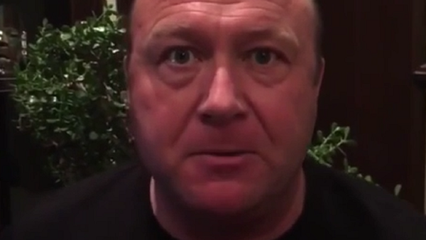 Trump Ally Alex Jones Claims Beyoncé’s Lemonade is Part of CIA Plot - Sputnik International