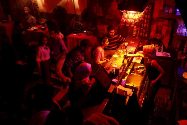 From the Ashes Spring New Life: Damascus Throws Amazing Night Parties - Sputnik International