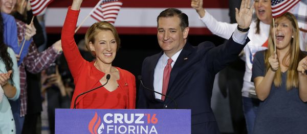 Republican presidential candidate Sen. Ted Cruz joined by former Hewlett-Packard CEO Carly Fiorina during a rally in Indianapolis. Republican presidential candidate Sen. Ted Cruz joined by former Hewlett-Packard CEO Carly Fiorina during a rally in Indianapolis. - Sputnik International
