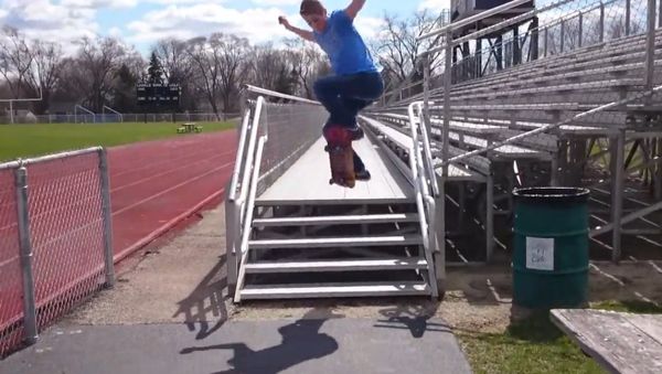 Overreaching Skateboard Fail - Sputnik International
