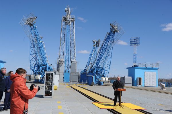 Russian President Vladimir Putin at Vostochny Cosmodrome Russian President Vladimir Putin at Vostochny Cosmodrome - Sputnik International