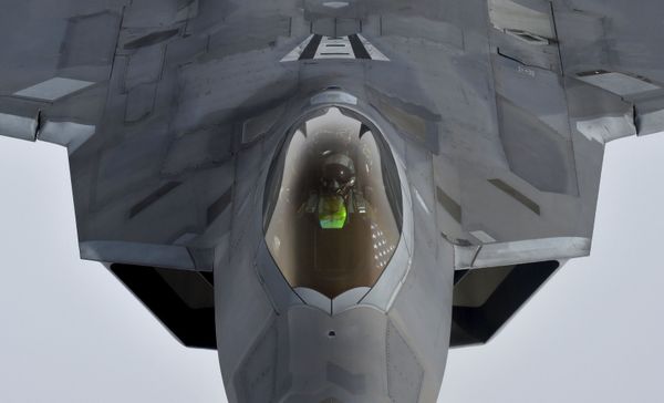 Fifth Generation: The Most Advanced Fighter Jets of 21st Century - Sputnik International